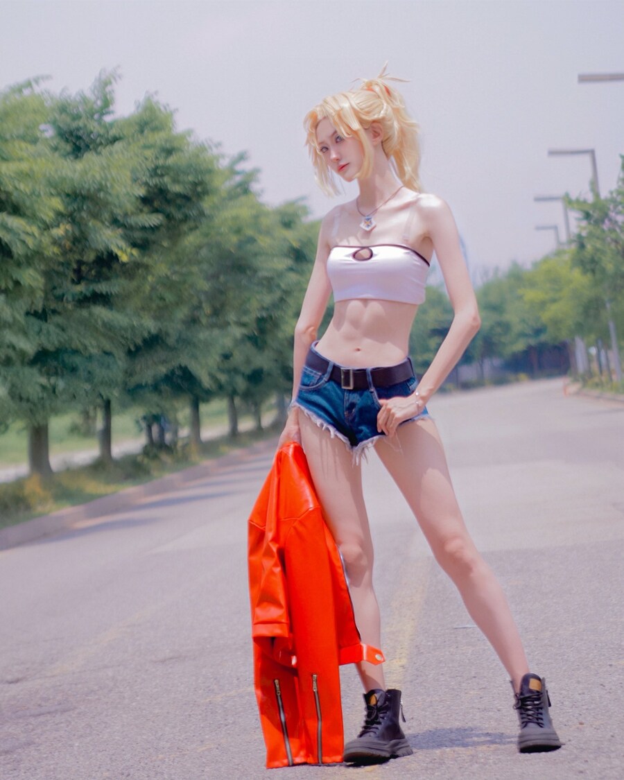 호불호 갈리는 불효자 코스프레_2.jpg