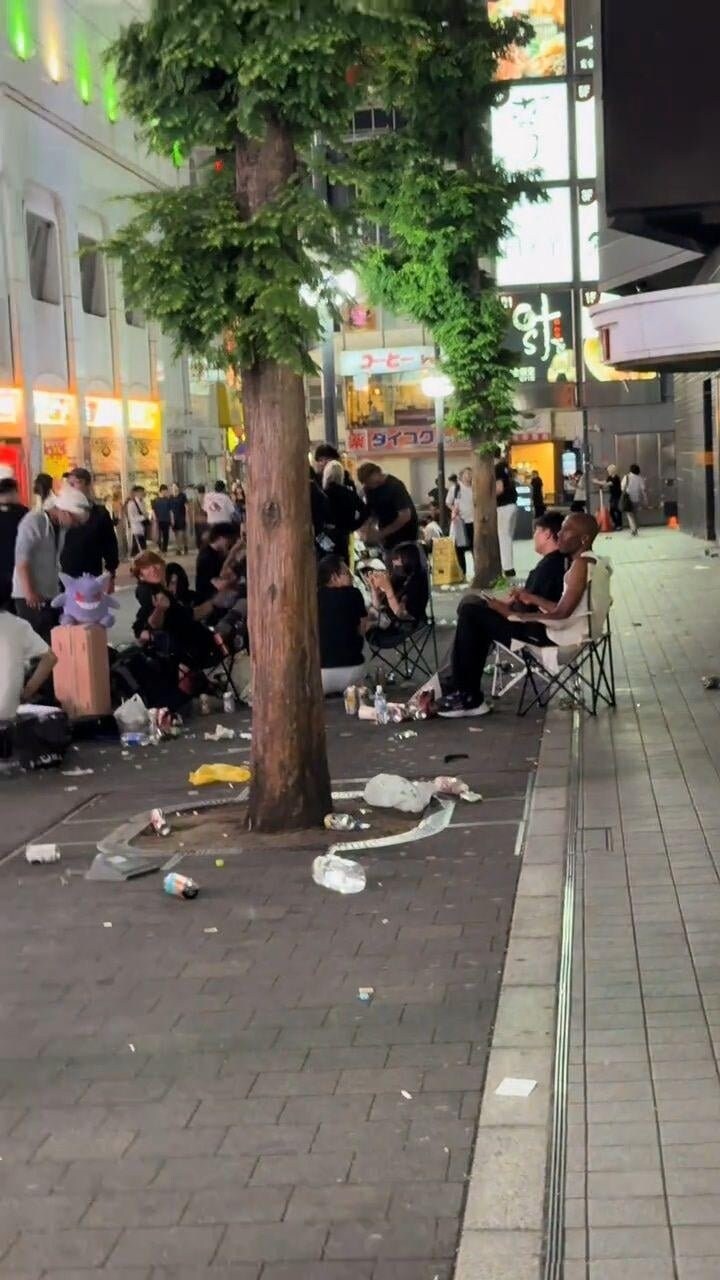 흔한 일본 신주쿠 밤거리 풍경.jpg_5.jpg
