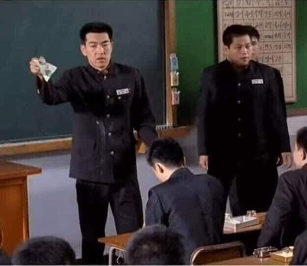 음식던지기 놀이가 위험한 이유. Jpg_1.jpg