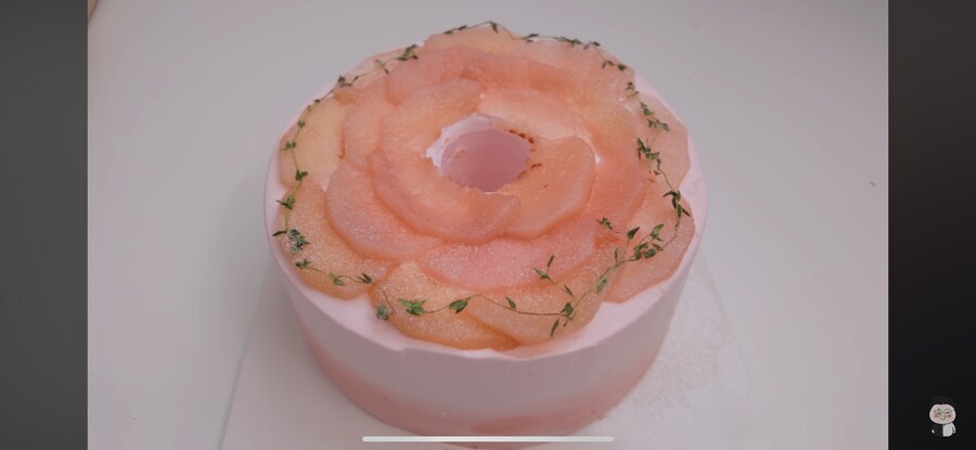 100만 유튜버의 천원빵 리뷰_3.png