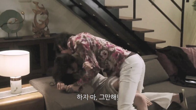 가족을 위해 시체를 땅에 파묻은 며느리와 시아버지_3.jpg