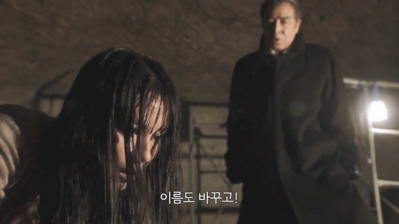 가족을 위해 시체를 땅에 파묻은 며느리와 시아버지_18.jpg