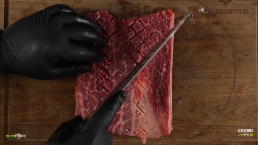 삼겹살이고 갈비고 이젠 숨기기도 늦은 이유_9.jpg