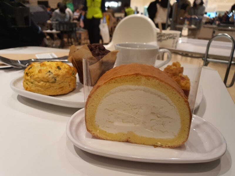 이케아 매니아들만 아는 진정한 가성비 최강메뉴.jpg_2.jpg