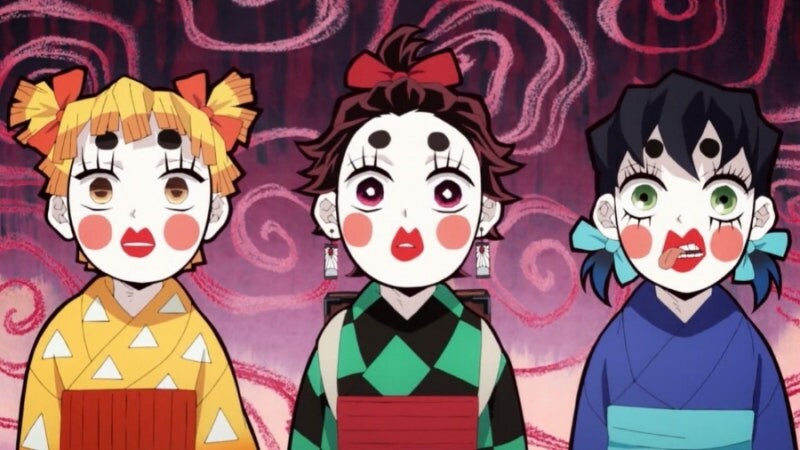 귀멸의 칼날 환락의 거리편 보는데_1.jpg