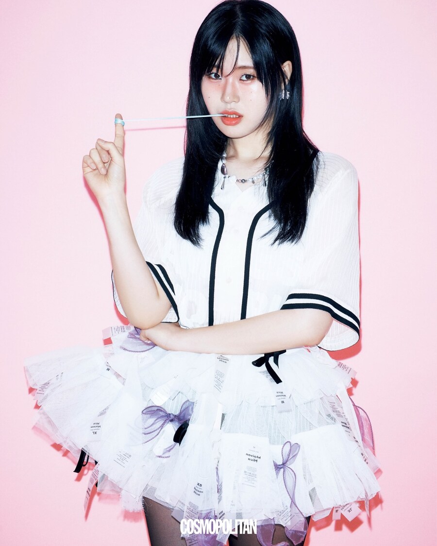 엄지윤 코스모폴리탄 화보_1.jpg