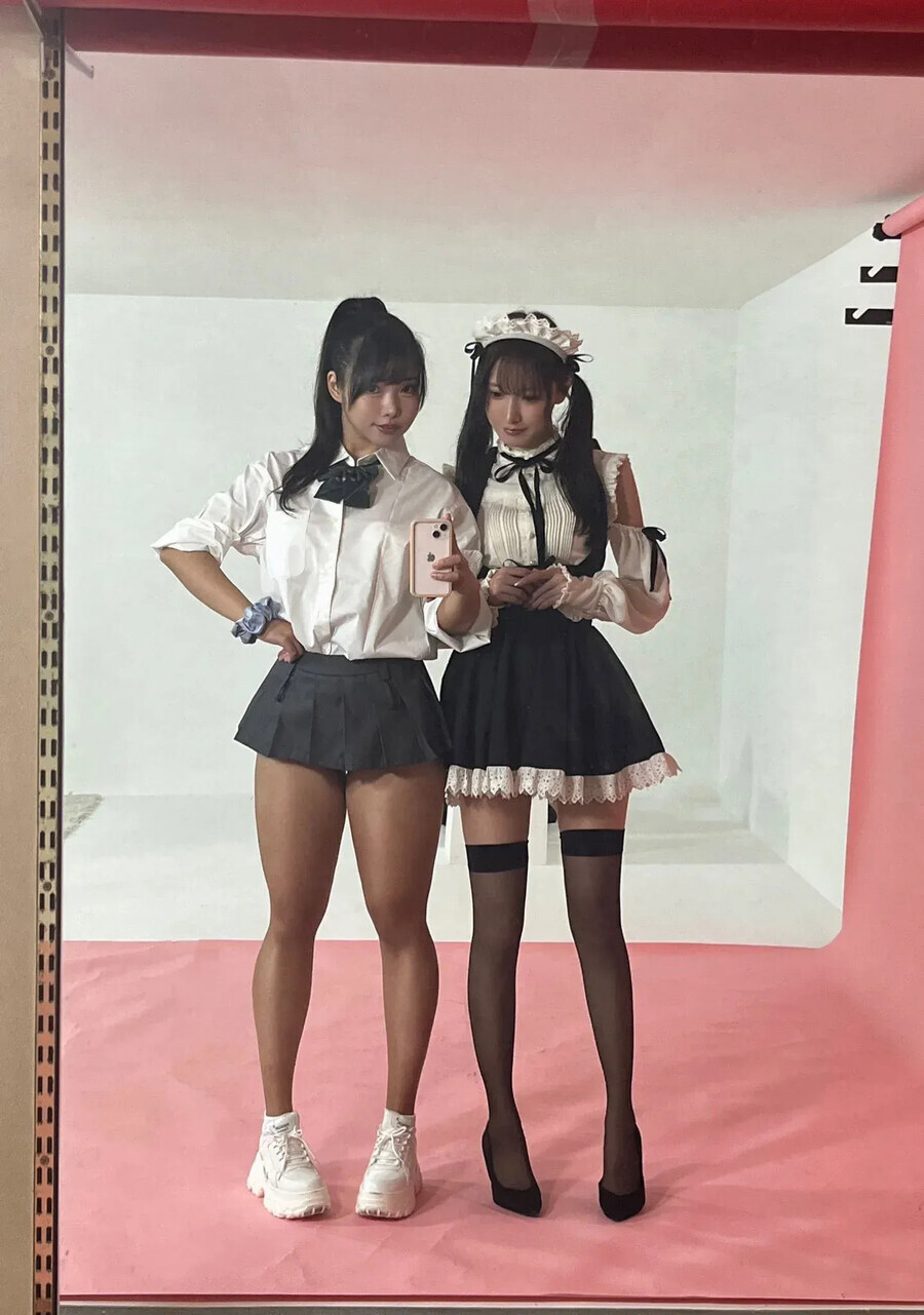 호불호 갈리는 허벅지_1.jpg