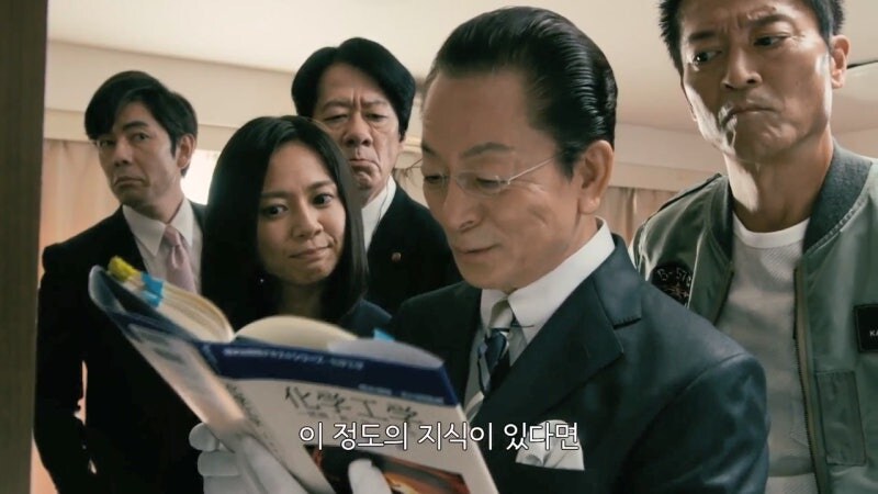 말로만 테러를 일삼는 테러범들보다 무서운 존재_21.jpg