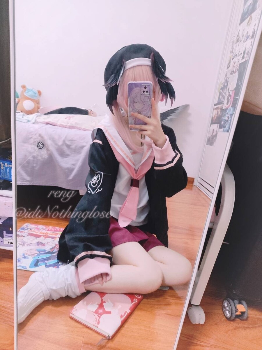 코스프레는 글레머 보단 슬렌더가 더 예쁘게 보이는듯_12.jpg