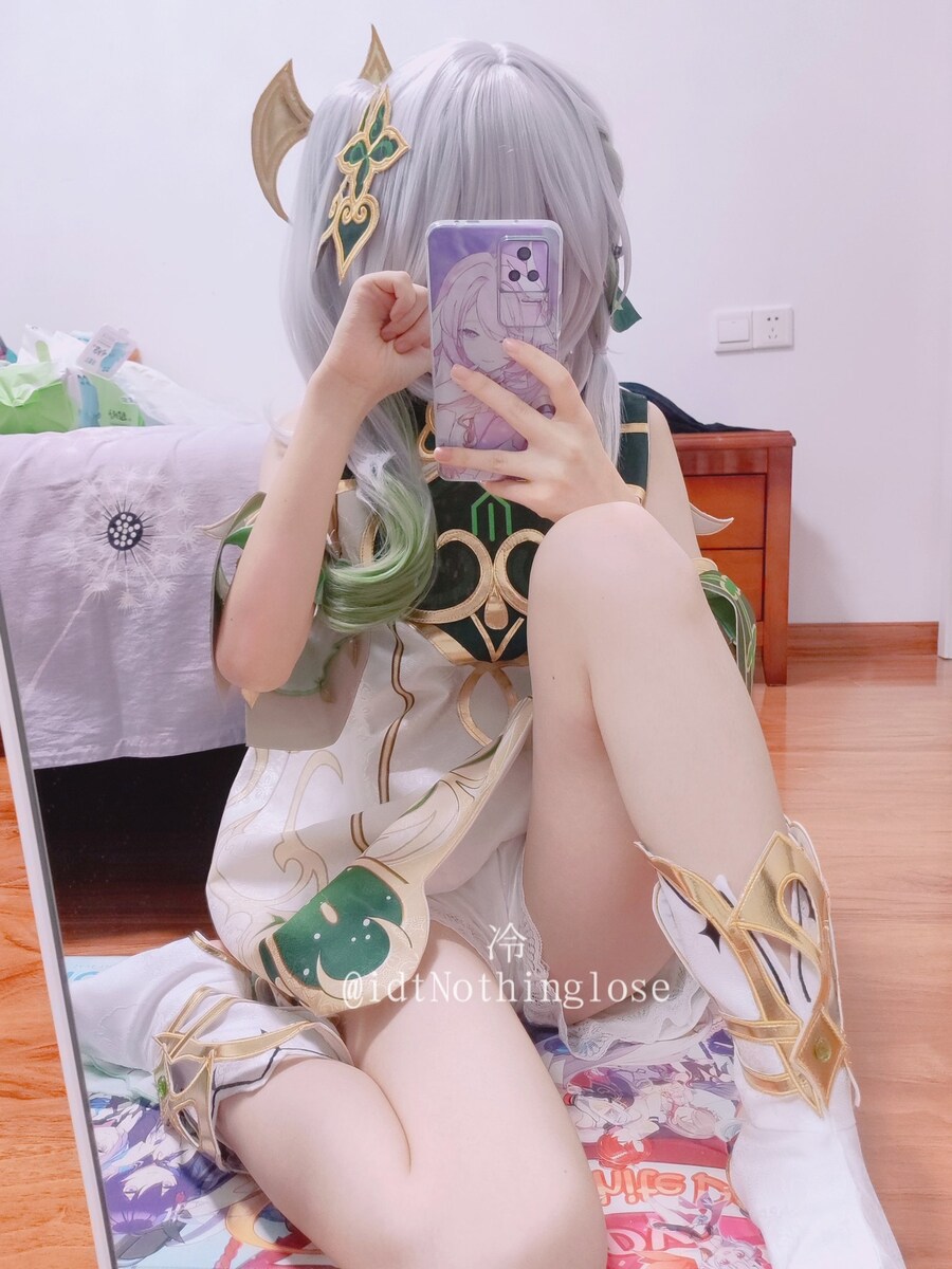 코스프레는 글레머 보단 슬렌더가 더 예쁘게 보이는듯_29.jpg