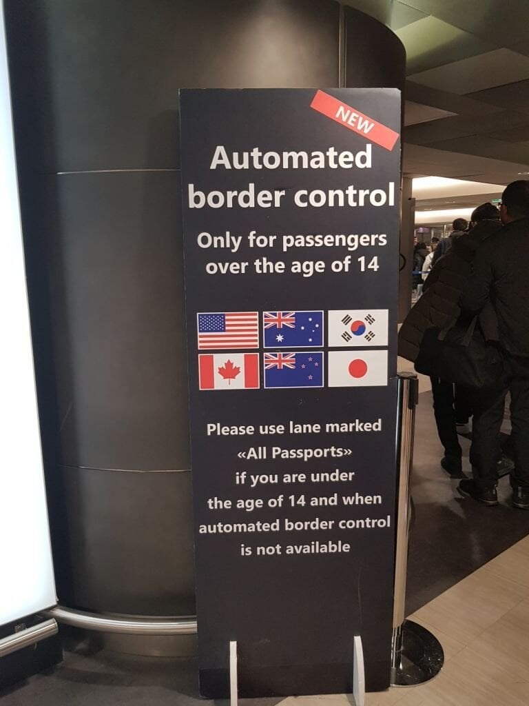 해외 공항에서 중국인들이 보면 분노한다는것_2.jpg