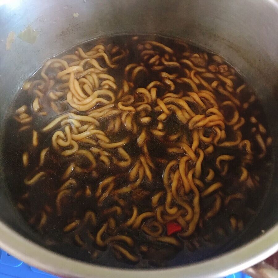 호불호 짜파게티_1.jpg