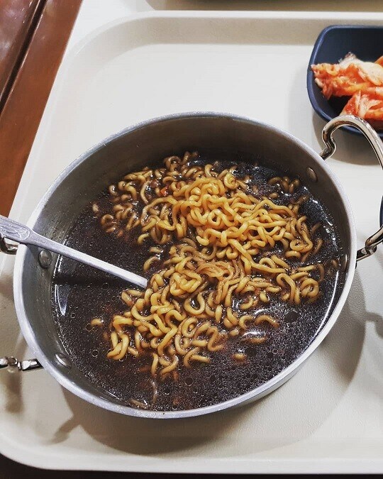 호불호 짜파게티_2.jpg