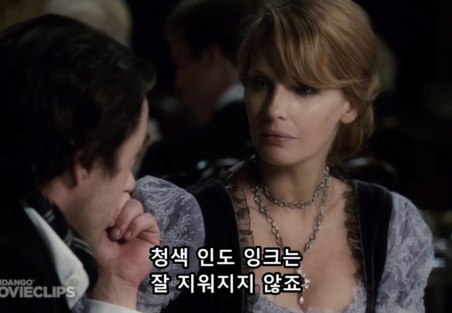 셜록홈즈 시리즈가 영상화되면 꼭 나오는 장면_6.jpg
