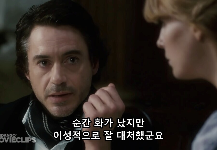셜록홈즈 시리즈가 영상화되면 꼭 나오는 장면_7.jpg