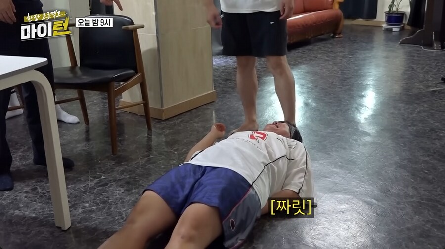 화장실 똥 치우라는 이경규에게 빡친 김원훈_51.png