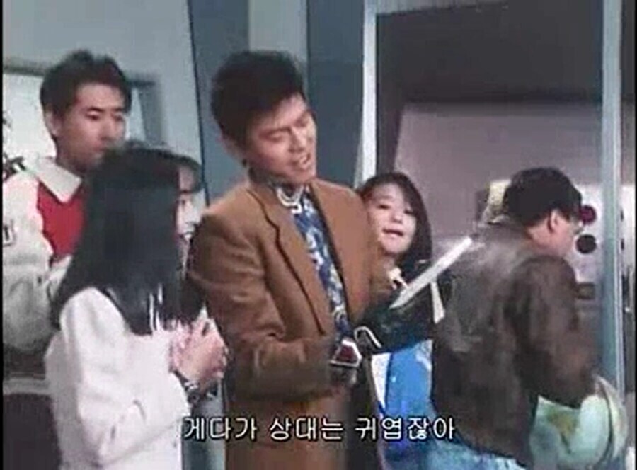 툴툴 대면서 챙겨줄건 다 챙겨주는 블랙 레인저_3.jpg