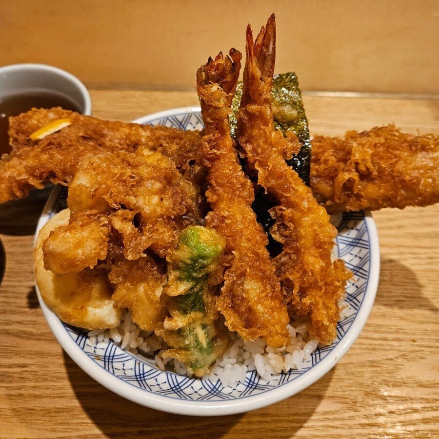 일본 텐동에서 절대 빠질 수 없는 필수적인 룰_2.jpg