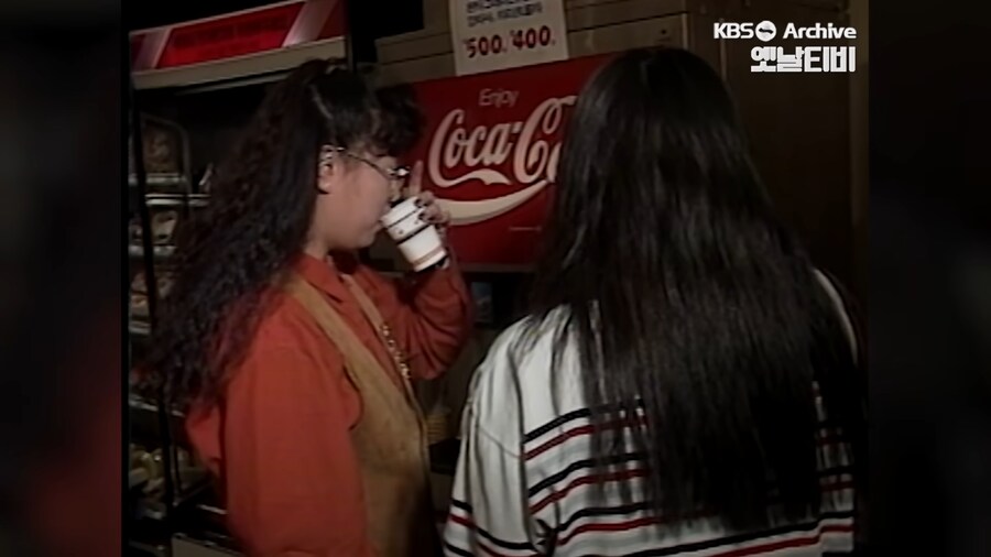 1989년에 처음 들어온 한국 편의점 풍경.jpg_54.png