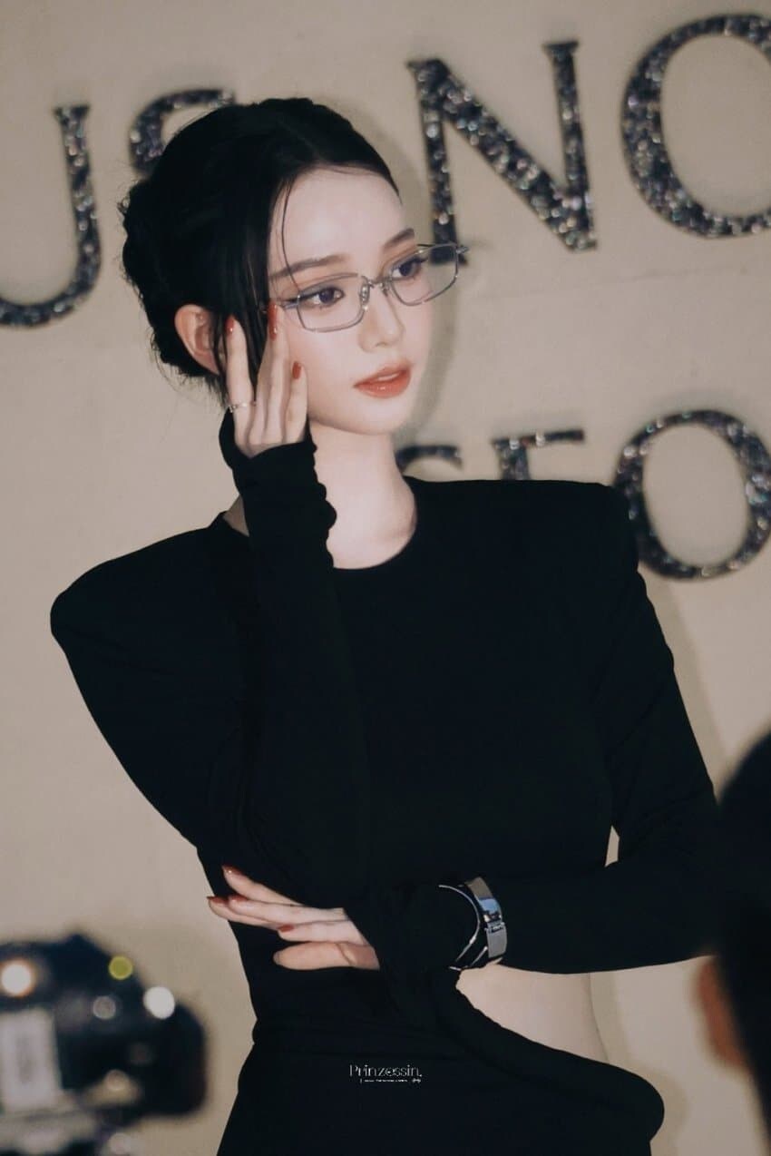 갓경 카리나_2.jpg