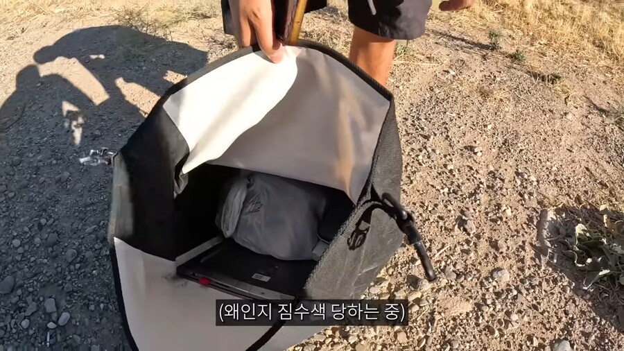 여행 유튜버가 함부로 히치하이킹 하면 안 되는 이유_11.png