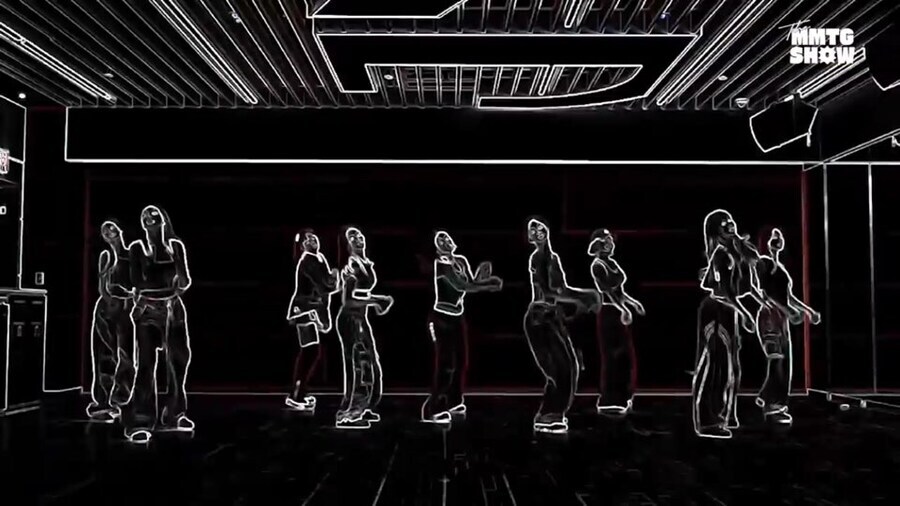 ??? : KPOP 팬을 자처한다면 이정돈 기본 소양이죠_6.jpg