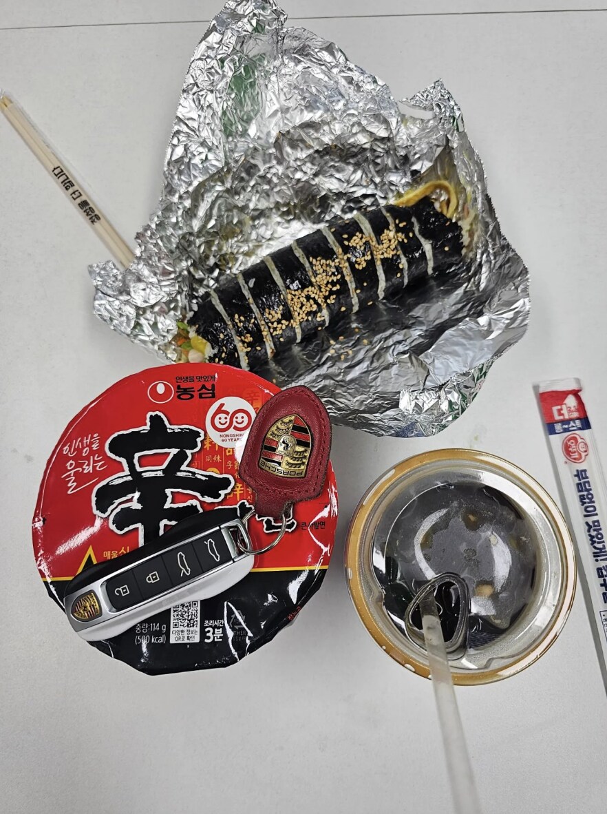 AI한테 부탁했다가 생긴 참사.jpg_2.png