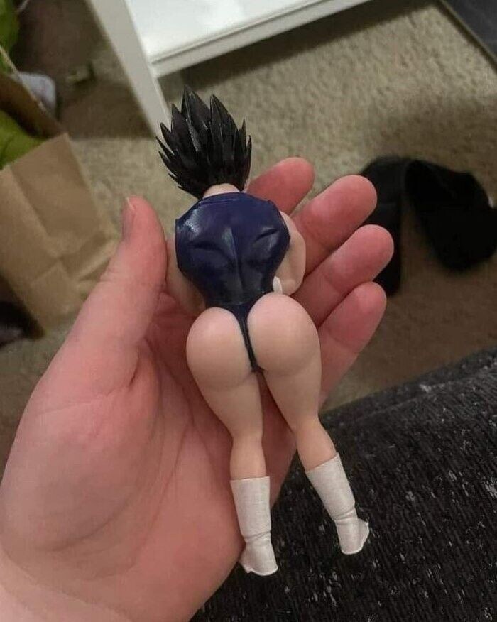 테무산 베지터 피규어.jpg_2.jpg