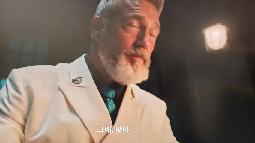 실사판에 나온 가프가 해군을 떠나지 않은 이유.jpg_6.jpg