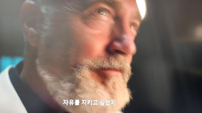 실사판에 나온 가프가 해군을 떠나지 않은 이유.jpg_11.jpg