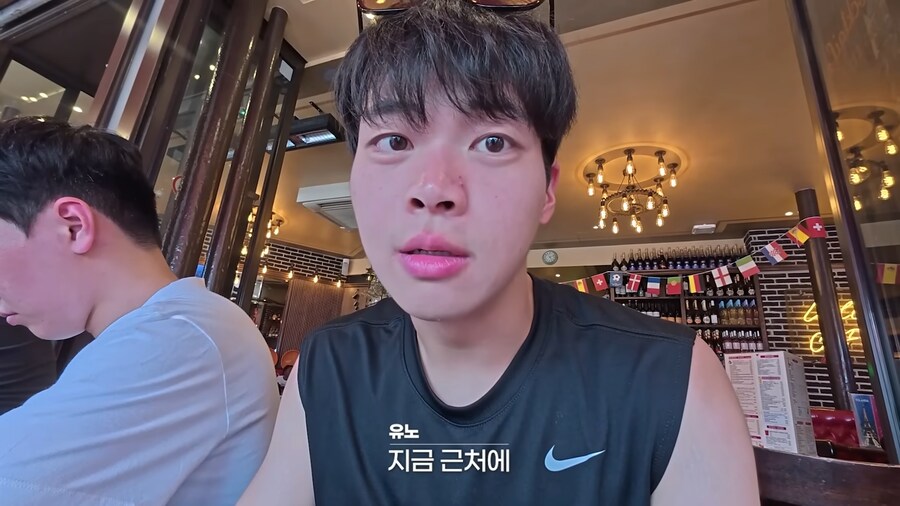 유튜브) 유럽 평점 1점 식당(사실2.3점)에 가본 유튜버_1.png