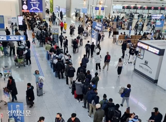 인천공항 보안근무자들 정규직 전환때 개그였던게 ㅋㅋ_2.jpg