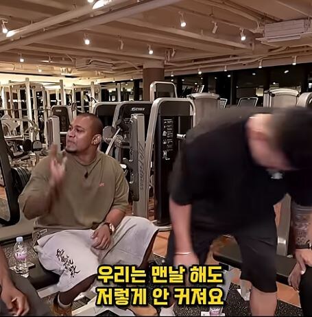 한국인의 특출난 신체부의_13.jpg