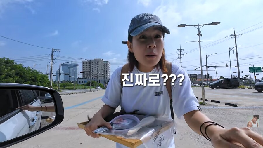 런닝맨 촬영장에서 결혼 소식 알리는 김종국_11.png