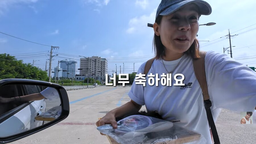 런닝맨 촬영장에서 결혼 소식 알리는 김종국_12.png