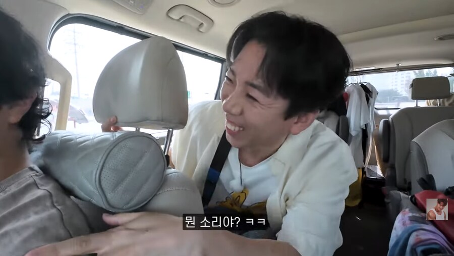 런닝맨 촬영장에서 결혼 소식 알리는 김종국_90.png