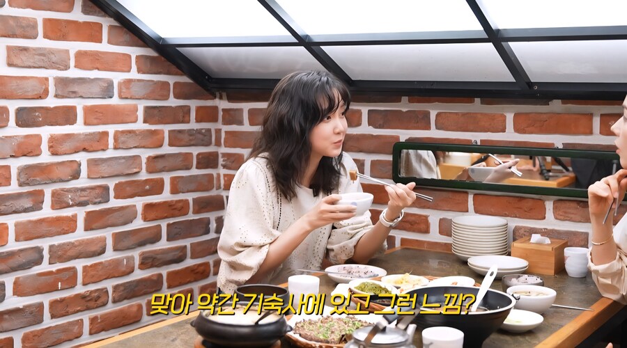 한가인이 말하는 연예인 친구들이 별로 없는 이유.jpg_15.jpg