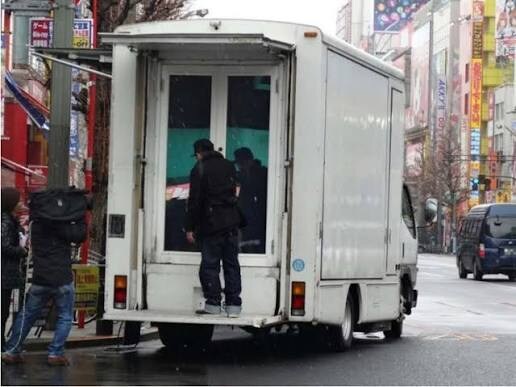 평범한 캠핑카_1.jpg