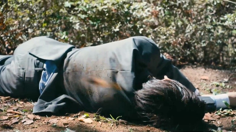 뒈지기 싫으면 절대 따라하면 안되는 행동_6.jpg