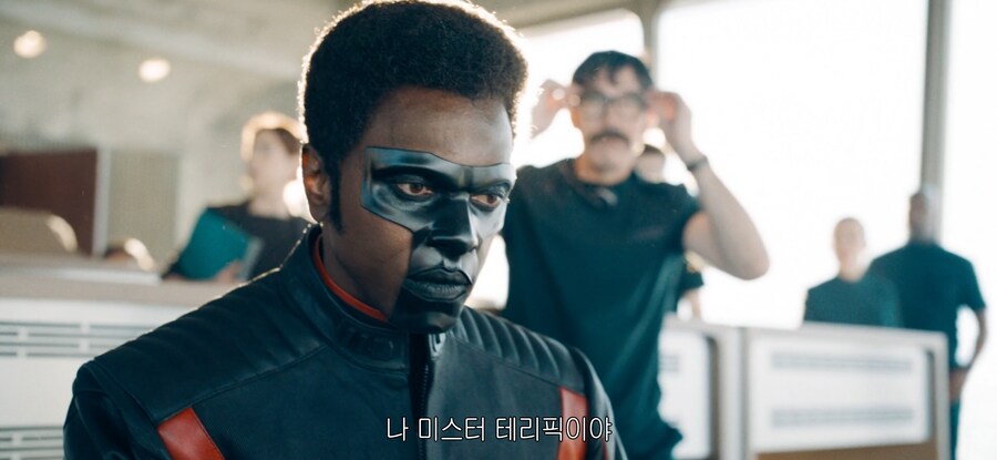 슈퍼맨) 도움을 받았으면 안 삐뚤어졌을텐데_8.png