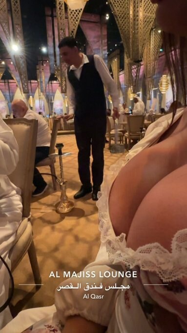 호불호 갈리는 젖토피아_2.jpg