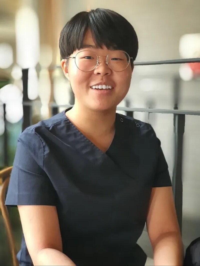 한국여자_4.png