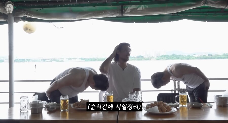 사소한 키 차이에 굴복하지 않는 남자들의 서열.jpg_12.png