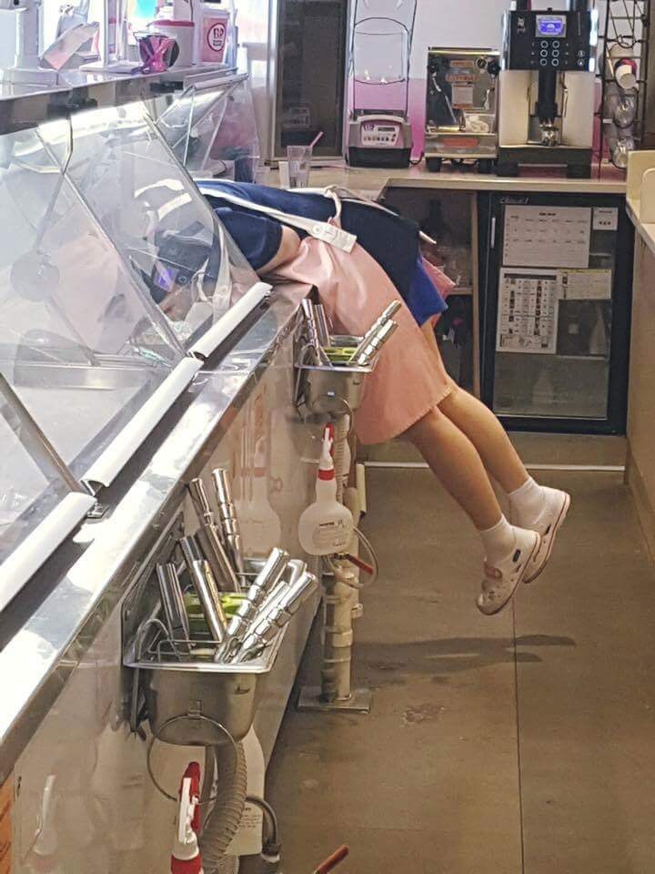 일을 못하면 아이스크림으로 만들겠다!!!_2.jpg