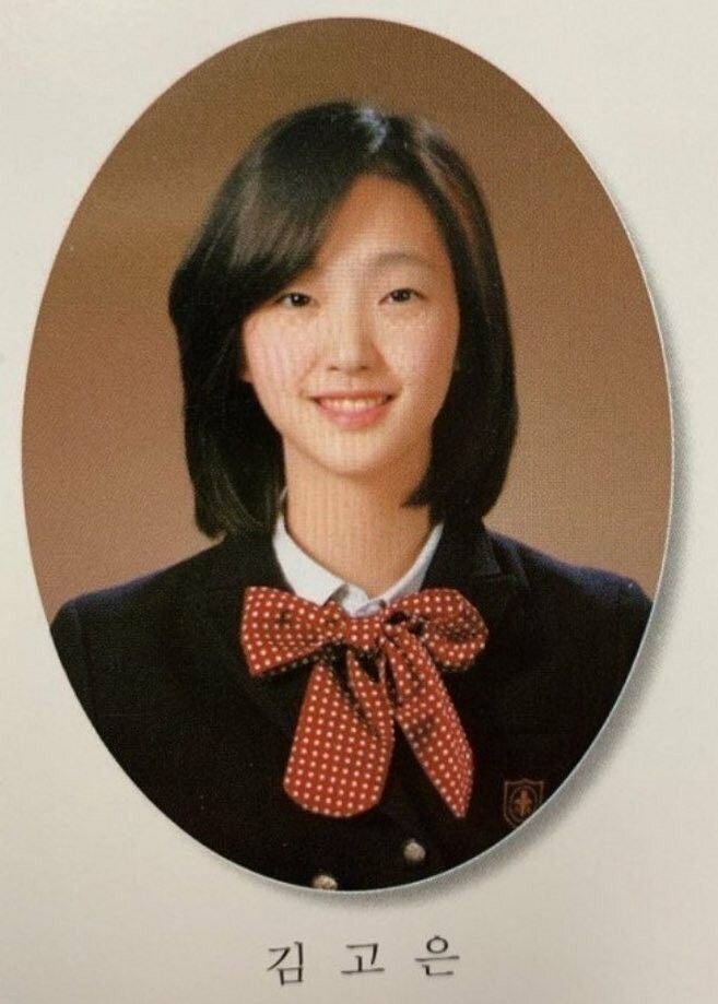 김고은 졸업사진.jpg_1.jpg