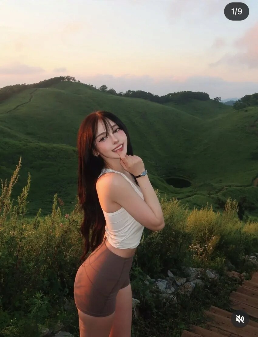 마더러시아 혼혈 존예 모델_3.png