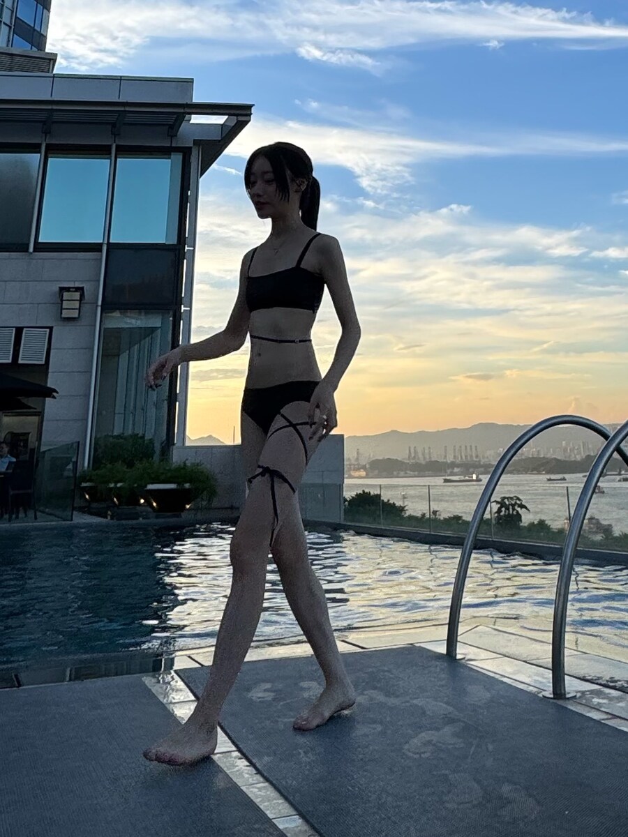 호불호갈리는 슬렌더 몸매_4.jpg