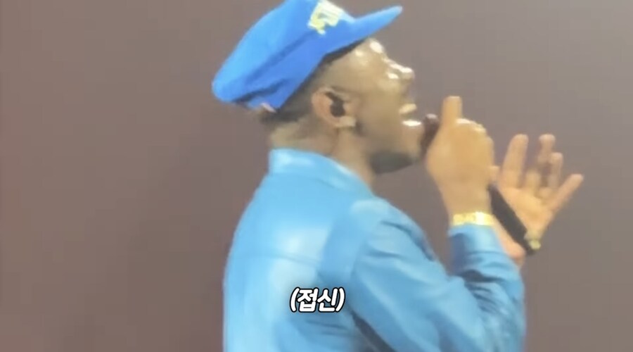 내한 공연와서 맘스터치 샤라웃하고 간 랩퍼_47.jpg