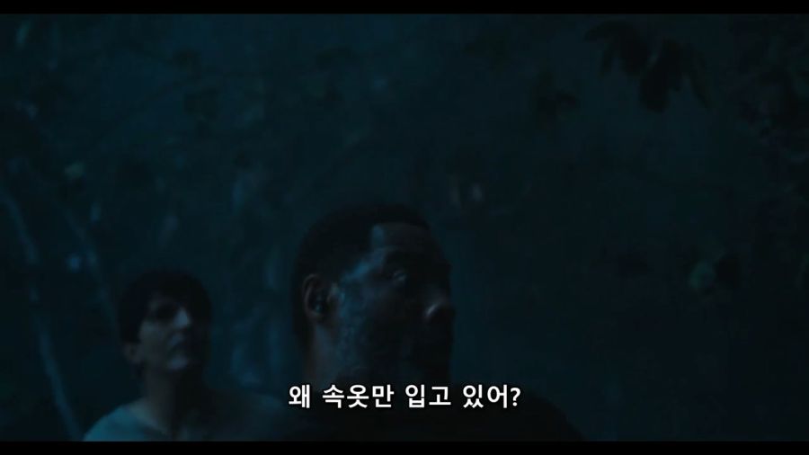 빤스 차림의 피스메이커_3.jpg