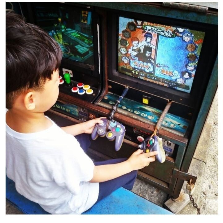 너희들 학교 앞 문방구에 있던 나루토 게임 아냐?_1.jpg